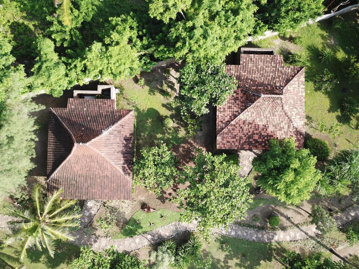 Desa Dunia Beda Resort Gili Trawangan Exterior foto