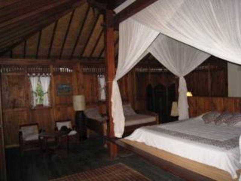 Desa Dunia Beda Resort Gili Trawangan Exterior foto