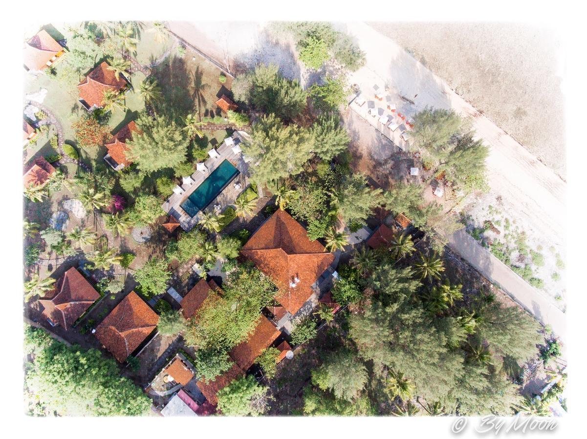 Desa Dunia Beda Resort Gili Trawangan Exterior foto