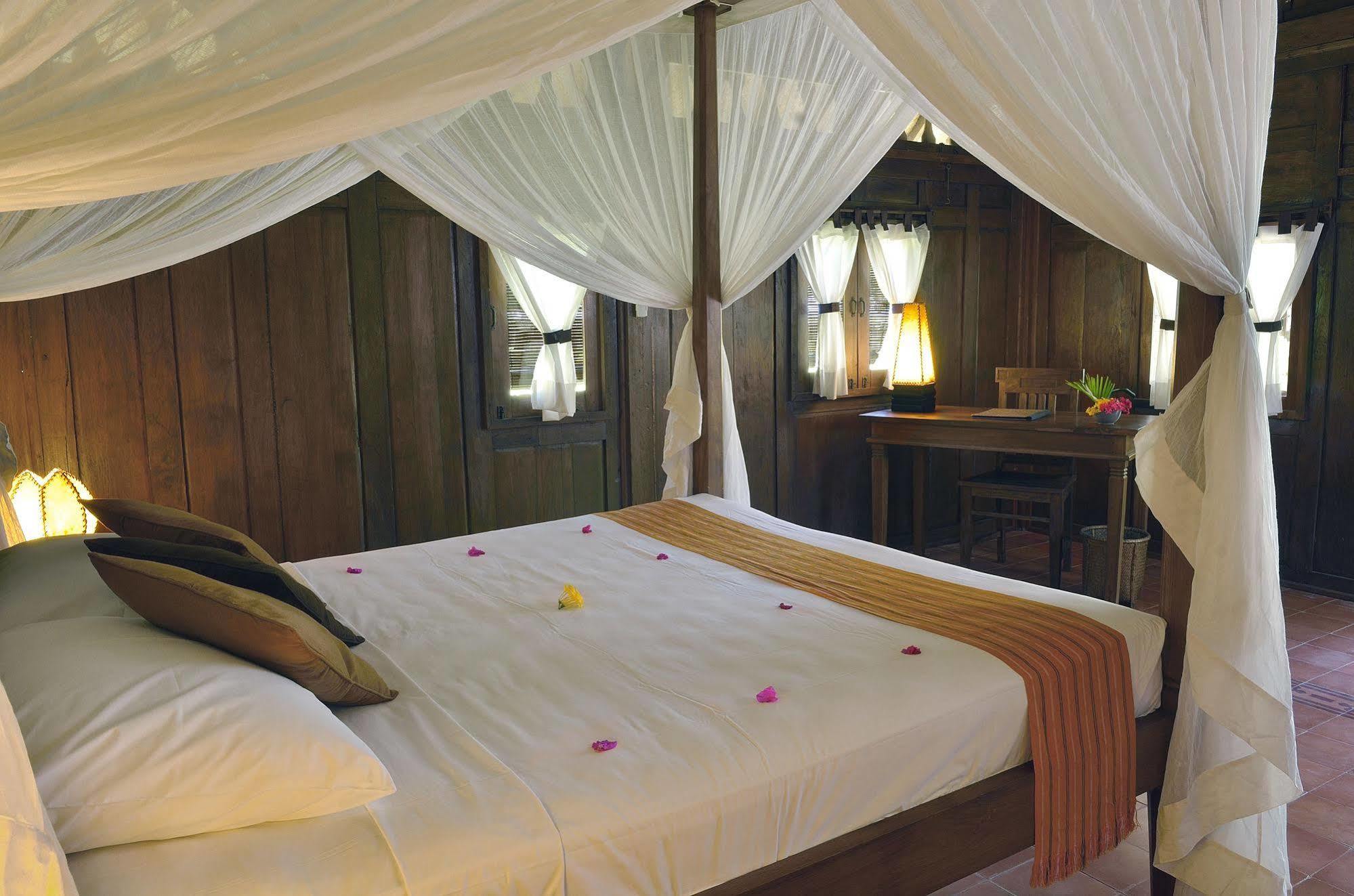 Desa Dunia Beda Resort Gili Trawangan Exterior foto